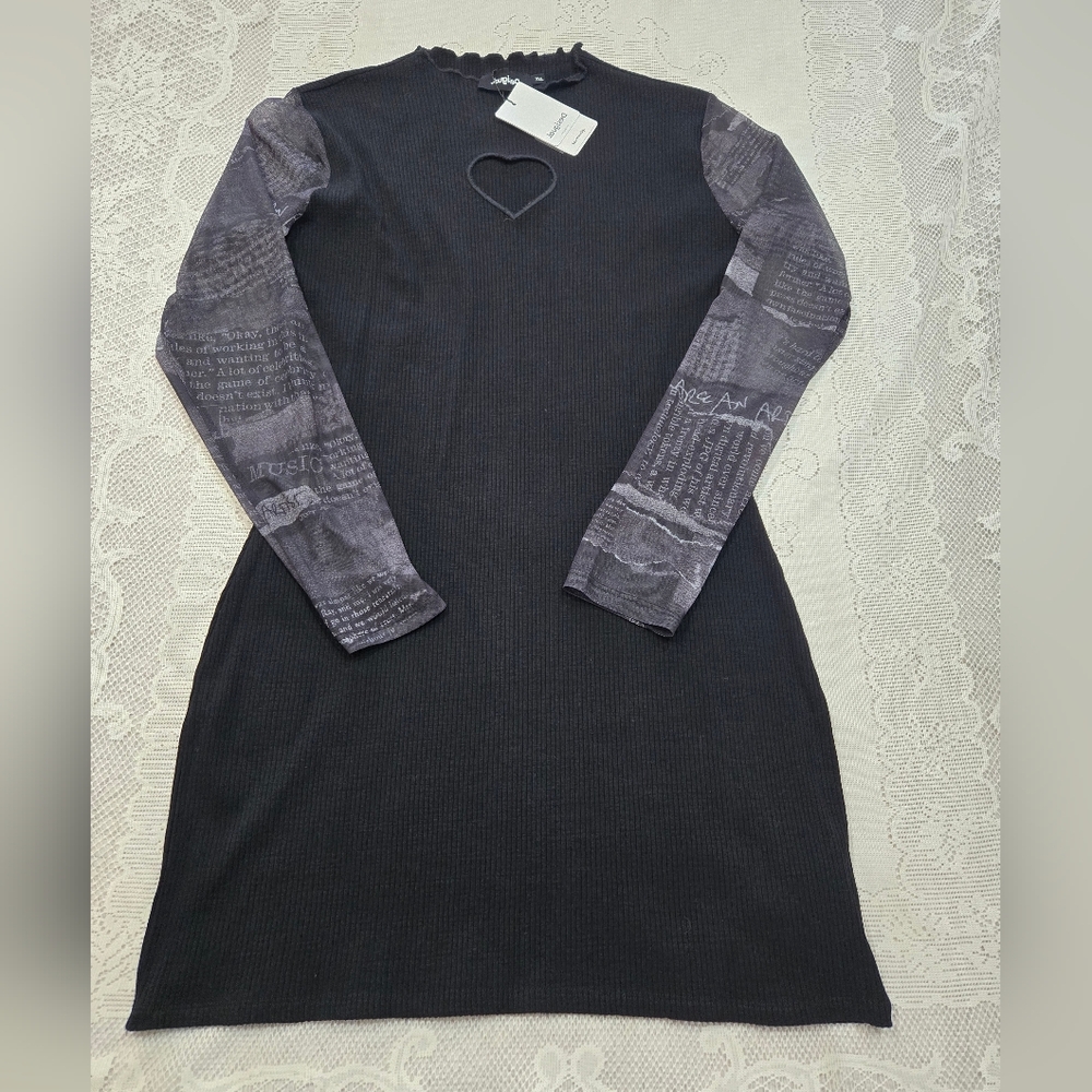 Desigual Black Dress with Lavender Sleeves - Picture 6 of 12